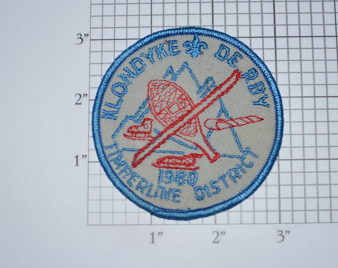 Timberline District 1980 Klondyke Derby Vintage (Dirty/Dingy) BSA Sew-On Embroidered Patch Uniform Boy Scout Badge Collectible Keepsake Race