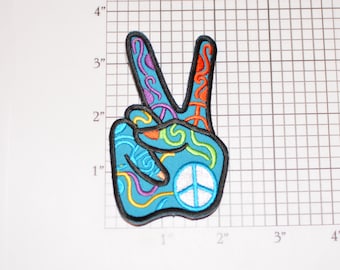 Peace Sign Hippie Hand Iron-On Embroidered Clothing Patch Retro Applique for Jacket Vest Jeans Hat Backpack Boho DIY Fashion Flower Child