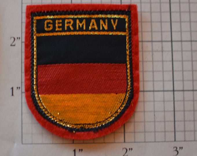 Germany Metallic Gold Threading Vintage Sew-on Travel Patch Souvenir Memorabilia, Jeans Jacket Patch Backpack Patch Embroider Patch e18u