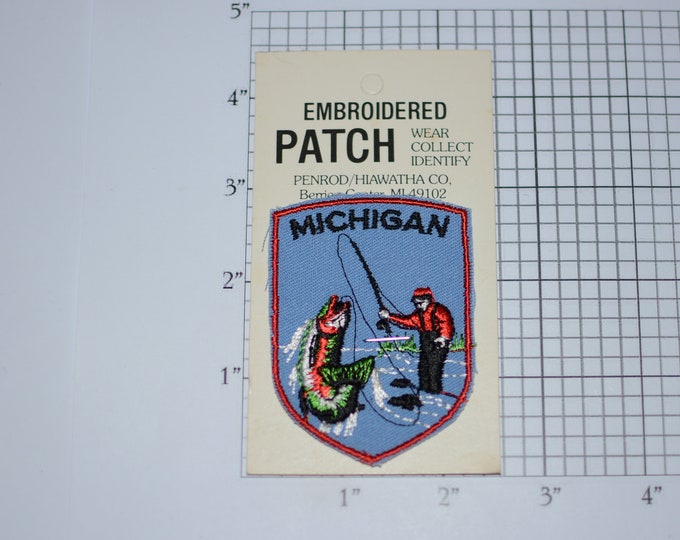 Michigan Fisherman Logo (Vintage Original Pkg) Travel Trip Souvenir Gift Idea Vacation Scrapbook Keepsake Crest Fish Fishing Lake Angler