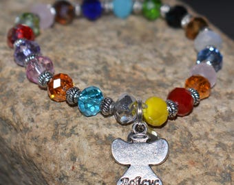 Pulsera de ángel de cristal multicolor "Believe" – Joyería de la esperanza con cuentas elásticas – 19 cm