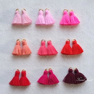 2 Stk - 0,8 &quot;Mini reizende Kunst Baumwolle Quaste, PINK ROT Thema, Ohne Biegering, handgefertigte Charms Zubehör, ET0010