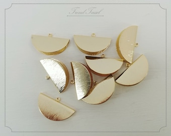 10 pcs - 30mm brushed fan CAP, gold plating findings supply / TC-FB30