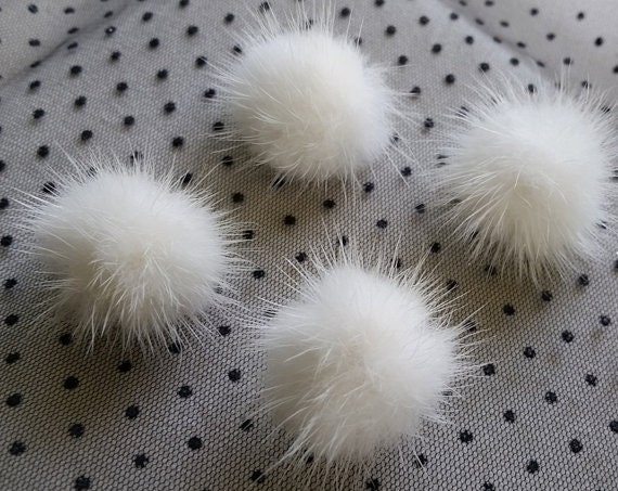 4 PCS - (No Ring) White 30mm Genuine Mink Fur Ball Pom pom, Plain, ECT0009n