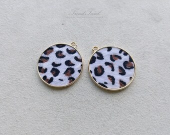 2 Stück weiß - 1.2" Runde Leopard Haar, Tierdruck Tropfen für die Herstellung von Modeschmuck, Ohrringe, Halskette