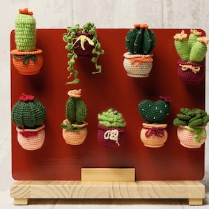 Mini Crochet Succulents with Magnet, Handmade Succulents with Magnet, Various Plants for Home and Kitchen Decoration, Lucky Charm