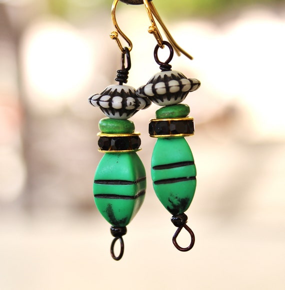 Green bead earrings, bead earrings, Boho earrings, boho jewelry, gift for her,pagoda earrings, pagoda jewelry (#759)