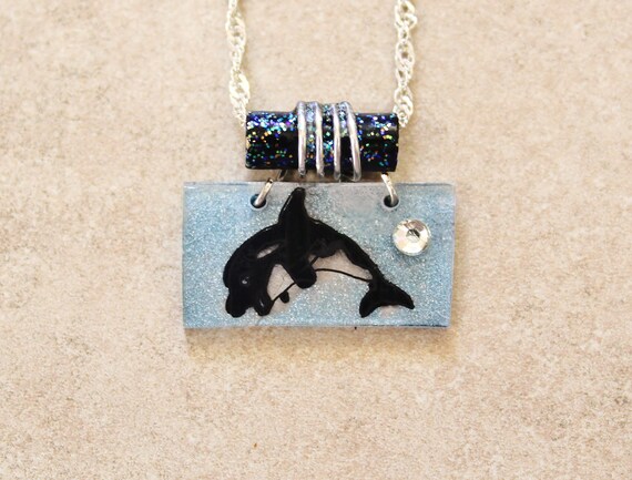 Whale necklace