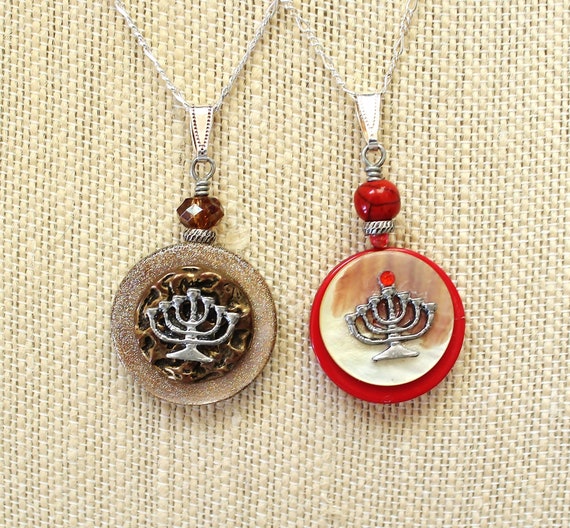 Menorah neclace, Hanukkah necklace, Jewish necklace, judaica necklace, Hanukkah gift, gift for her, candelabra necklace, jewish gift