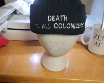 Muerte a todos los colonizadores gorro bordado