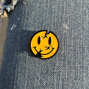 Smiley Face Pin - Broken/ Smile Pin/ Sad Face Pin/ Smiley Enamel Pin