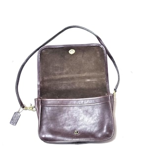 Vintage 80s Coach Leather Shoulder Bag: Coffee Brown Minimalist Style