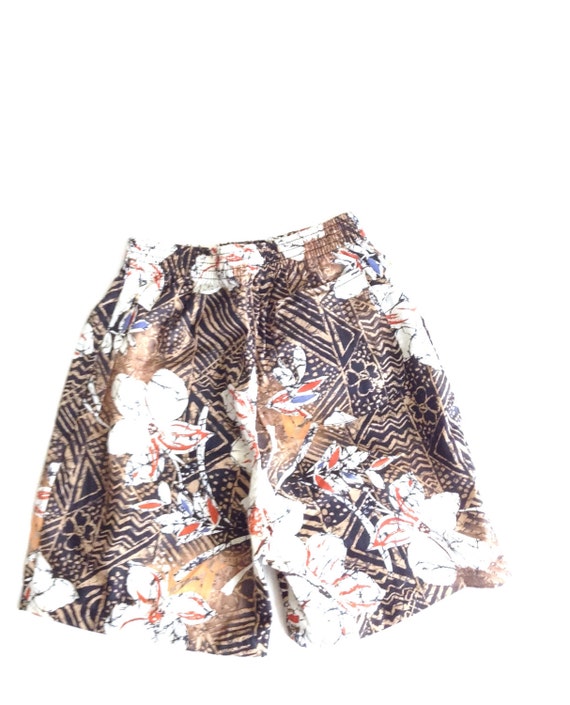 90's printed shorts with two side pockets. Made i… - image 5