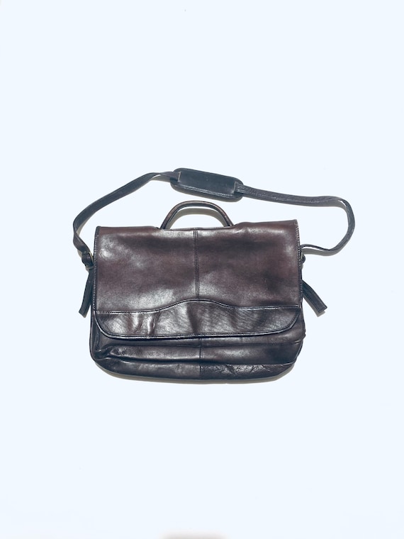 Vintage leather messenger bag. Brown leather cross