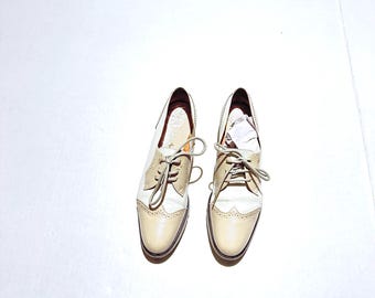 Salvatore Ferragamo Leather Oxfords: Italian Brogues, Size 8