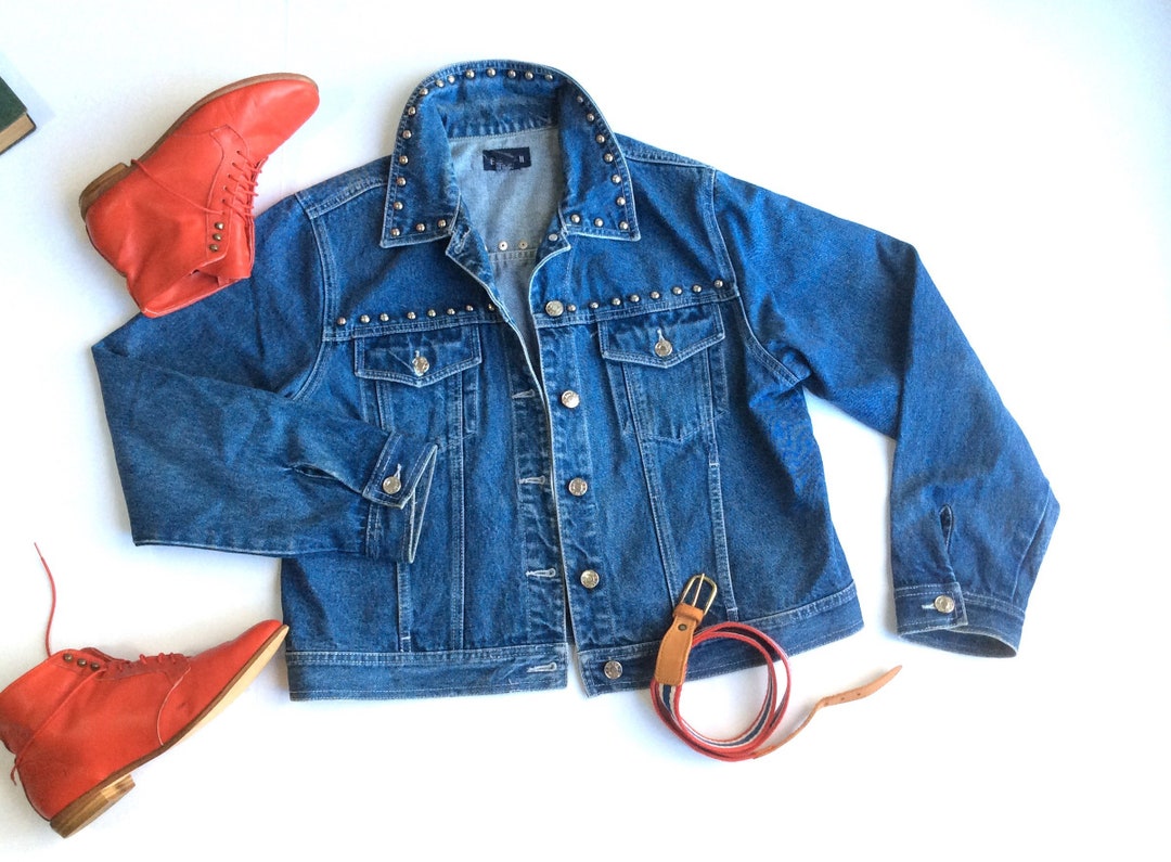 WallStreetFashion Light Wash Studded Denim Shirt