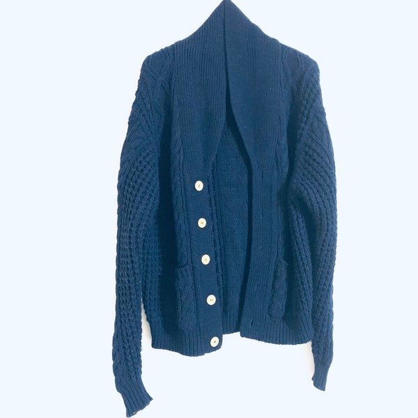 90s Oversized, navy blue, chunky knit cardigan. Blue sweater with bamboo wood buttons.