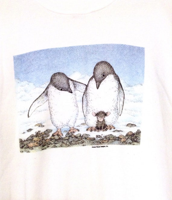 Penguin sweatshirt. White vintage soft and comfy … - image 4