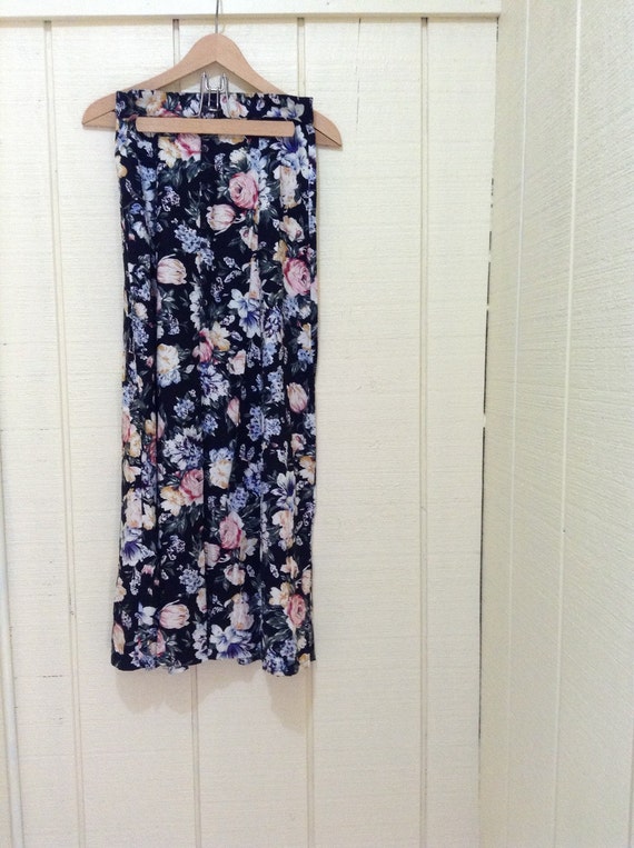 Retro floral print skirt. Vintage skirt - image 4