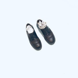 Vintage Brown Leather Dr. Martens Shoes: Men&#39;s Size 11, Made in England