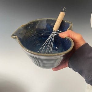 Blue pottery mixing bowl. Ergonomic pottery batter bowl. Gift for Chef. Gift set for Dad. Blue pancake bowl.