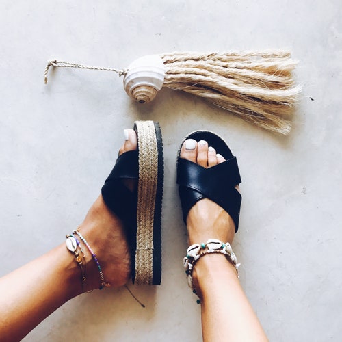 dolce vita studded slides