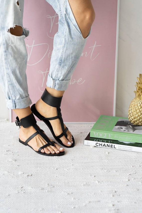 Ankle bracelet deals sandals