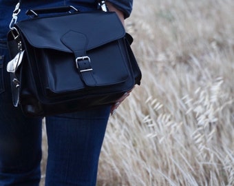 Camera leather shoulder bag, black greek leather bag,messenger bag,dslr leather carry case,classic camera case, camera satchel