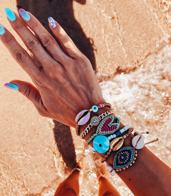 Summer bracelets combination Shell bracelets cowrie shell bracelet puka shells heart bracelet
