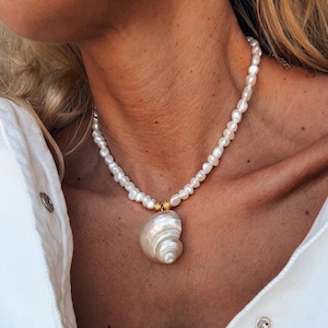 Mermaidcore Snäckskalspärlhalsband – Glänsande snäckskalberlockhalsband