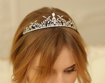 Bridal leaf crown Crystal wedding tiara Silver leaf tiara Silver crystal wedding tiara Crystal headpiece