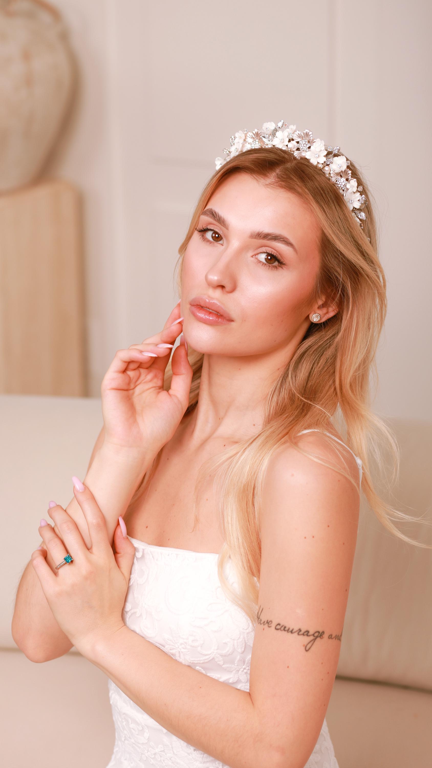 Floral Bridal Crown – Pearl and Crystal Wedding Headband 