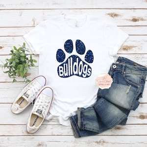 Bulldogs School Mascot Paw T-shirt, Mascot Shirt, Bulldogs Spirit Shirt, Bulldogs Spirit, Mascot Shirt, Bulldogs T-shirt, Bulldogs shirt