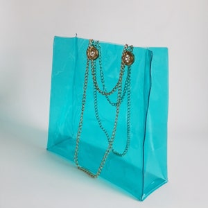 Vinyl Tragetasche: Klare Jelly Chain Handtasche, Strand, Stadion Approved, Glamourös! Benutzerdefinierte Farbe, geräumig und stilvoll für den Alltag!