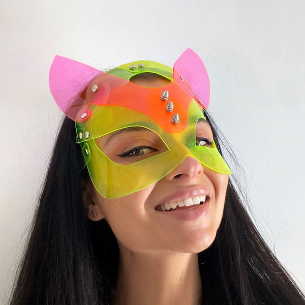 Masque de festival, réactif aux UV, accessoires lumière noire, visage de chat, cyber renard, gothique doux, mascarade colorée, homme brûlant, rave, coachella