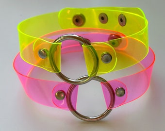 Collana girocollo in vinile con anello a O, girocollo neon reattivo UV, collana rave anni '90, collare regolabile in PVC, gioielli da festival, Y2K, goth, abbigliamento da club, regalo