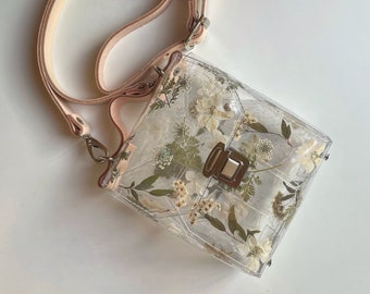 Weiße Blume Tasche, romantisch und zart, Silber Glitzer, leichte Tasche, Crossbody Handtasche, handgemachte Handtasche, Geschenk für Frau, Boho Mädchen, einzigartige Tasche