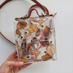 Boho Floral Vinyl Bag Pressed Flower Purse Clear Crossbody Bag Dried Roses Marigold Daisy Handmade Statement Gift Nature Aesthetic