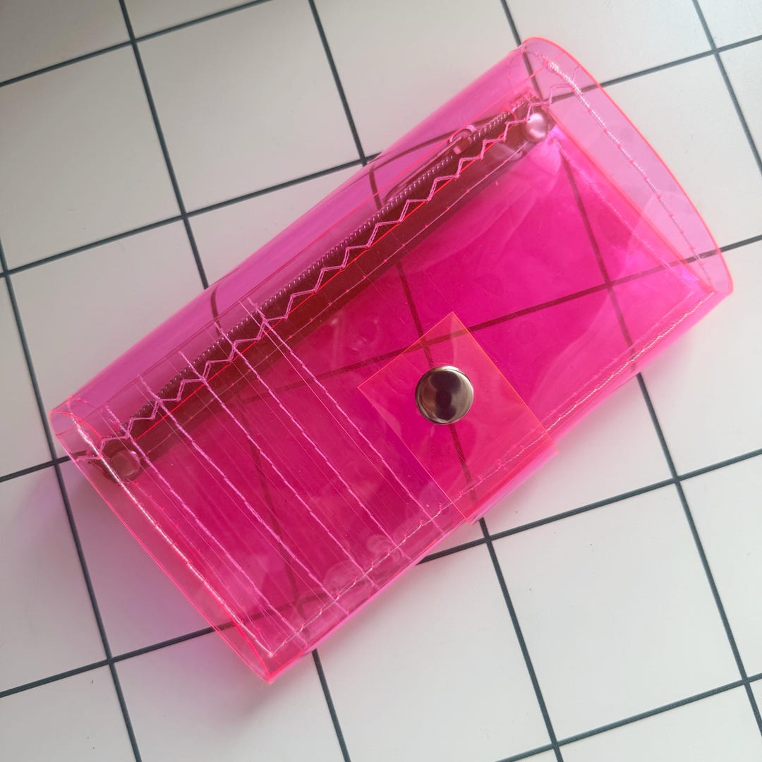 【新品】nothing to hide vinyl wallet pink 82023_00.default.jpg?v=