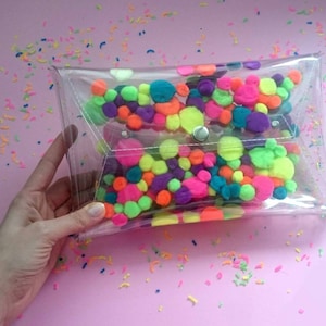 Clutch Pompons Maskottchen flauschige Tasche Handtasche puff Geldbeutel Umschlagbeutel Partei Abendtasche Stoffbeutel Troddel jelly