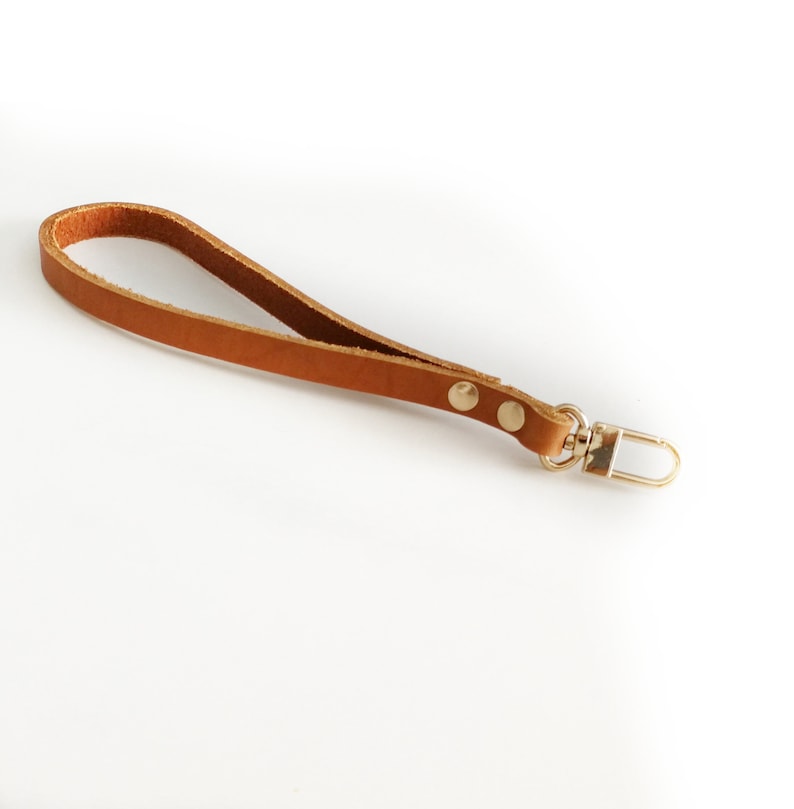 lv wristlet strap