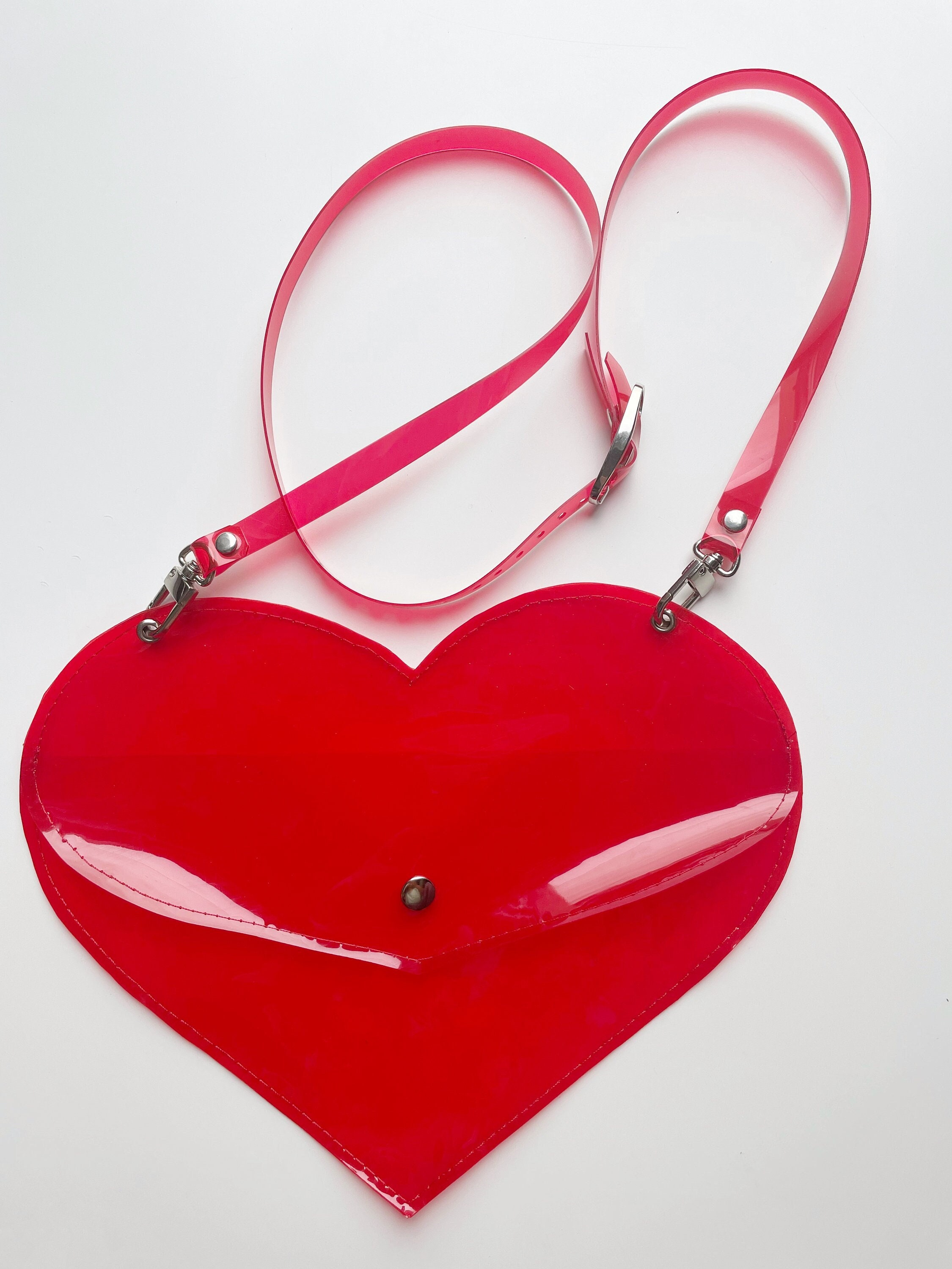 Arlene Heart shaped bag - Black - JW PEI