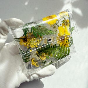 Fleurs jaunes verdure porte-cartes cadeau de remise des diplômes porte-cartes de visite végétalien botanique fait main unique portefeuille simple joie de l'amitié