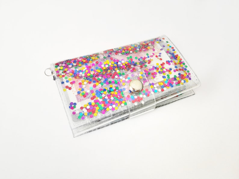 Cartera mediana con purpurina, arcoíris del orgullo, monedero de vinilo, regalo nostálgico, accesorios rave, monedas y tarjetas, cartera rommy, juguetes de los 90, hecha a mano con brillo imagen 1