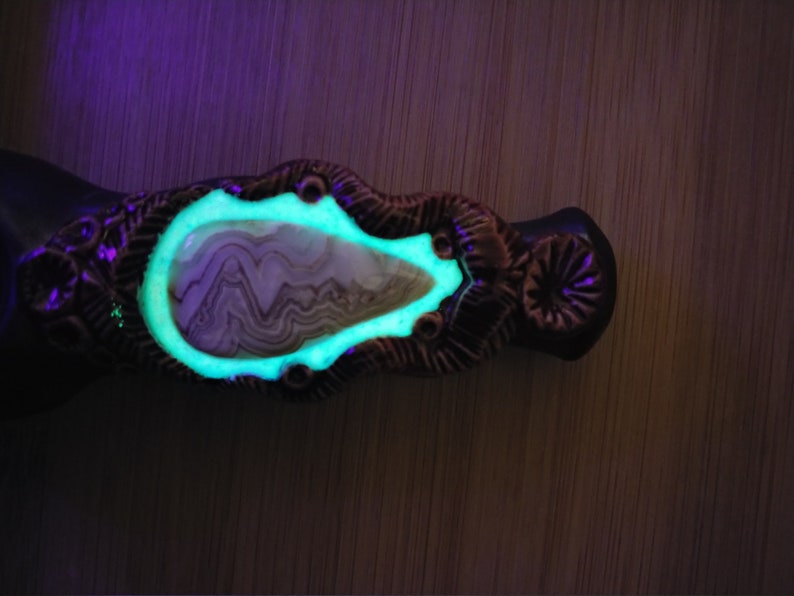 Crystal Pipe Stone Pipe Clay Glass Smoking Pipe Crazy Lace Agate Heady Pipe Glass Pipe Metallic Pipe Lace Agate Red Pipe Glass Pipe