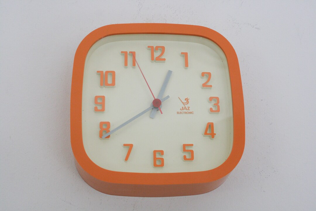 Jaz Wall Clock 1970s French Wall Clock Vintage Like New Etsy