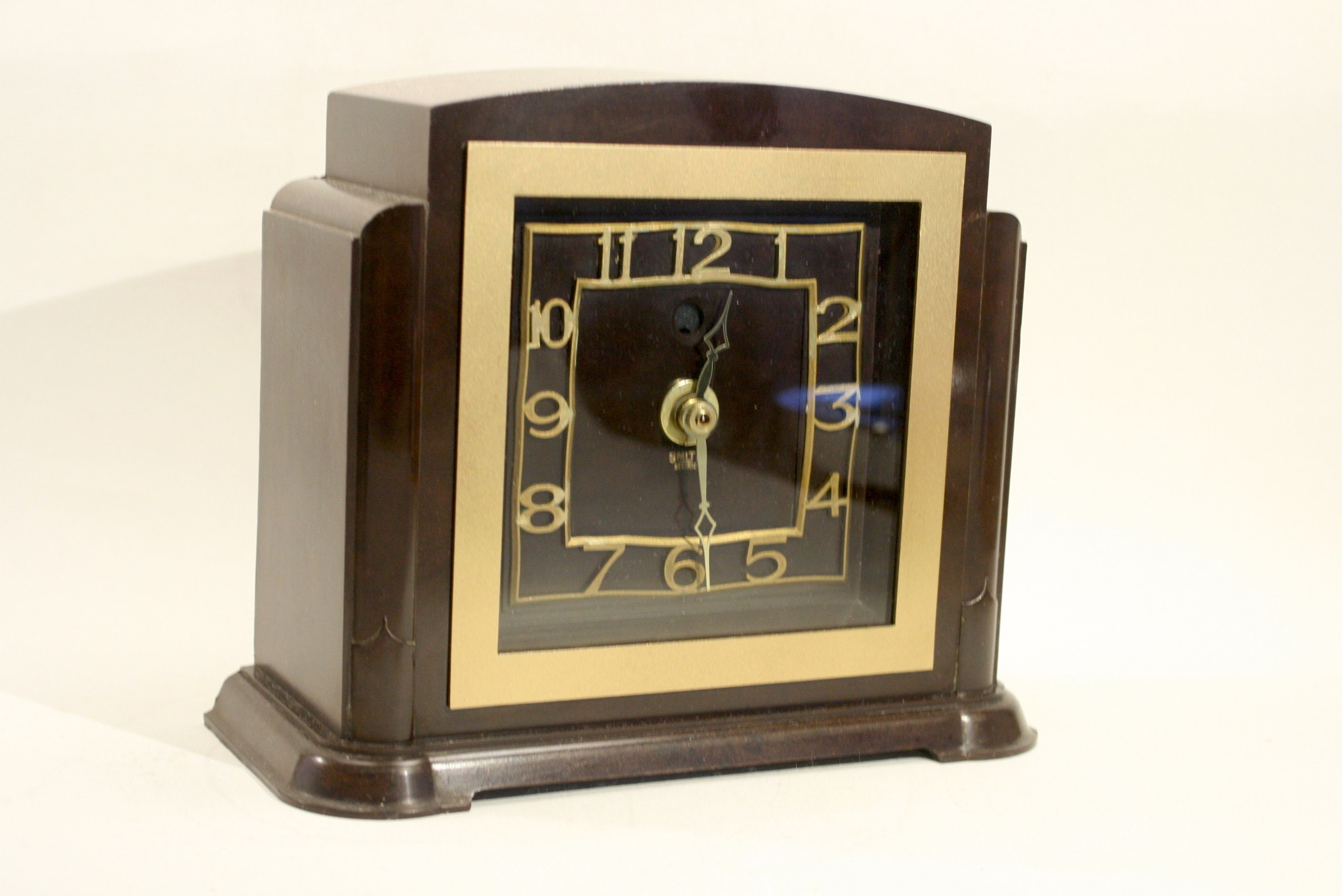 Pendule Art Déco En Bakélite – Années 1920-1940 – À Restaurer