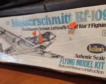 Vintage MESSERSCHMITT BF-109Kit/Plane/Model/Guillow's