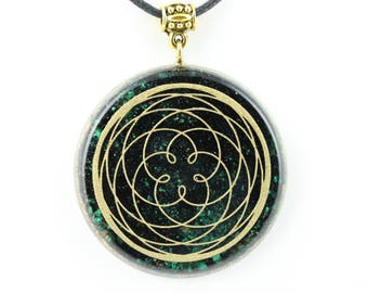 Orgonite® Pendant Orgon "Rose of Venus" Malachite/Tourmaline ∅ 1,55"