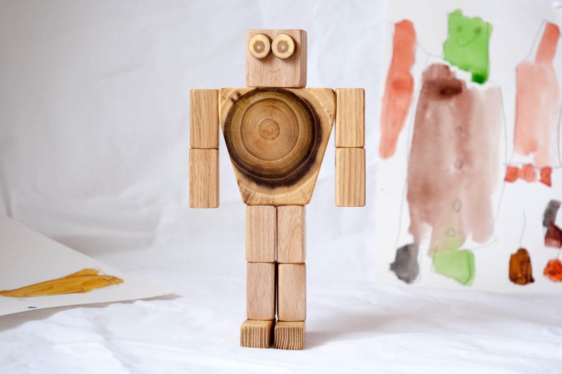 Robot Mamubo Wooden Toy Magnetic Action Image 0